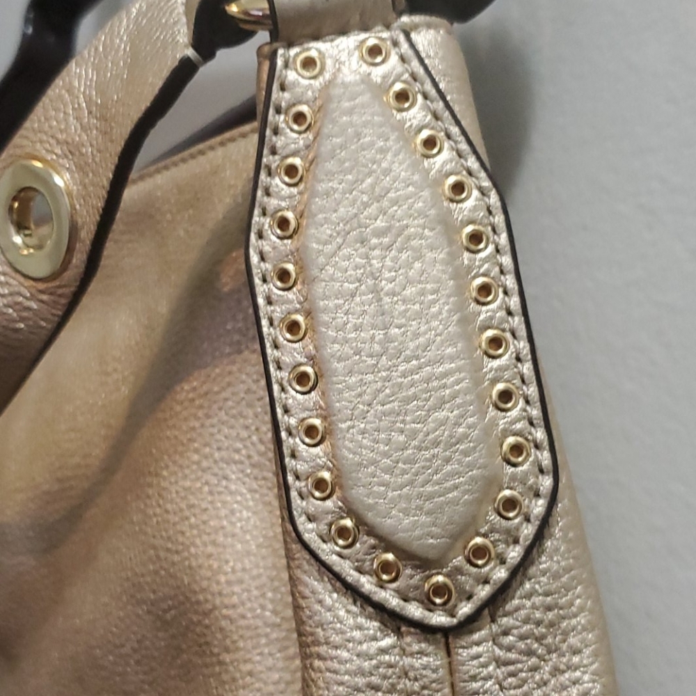 Michael Kors Handbag 👜 - Picture 5 of 15